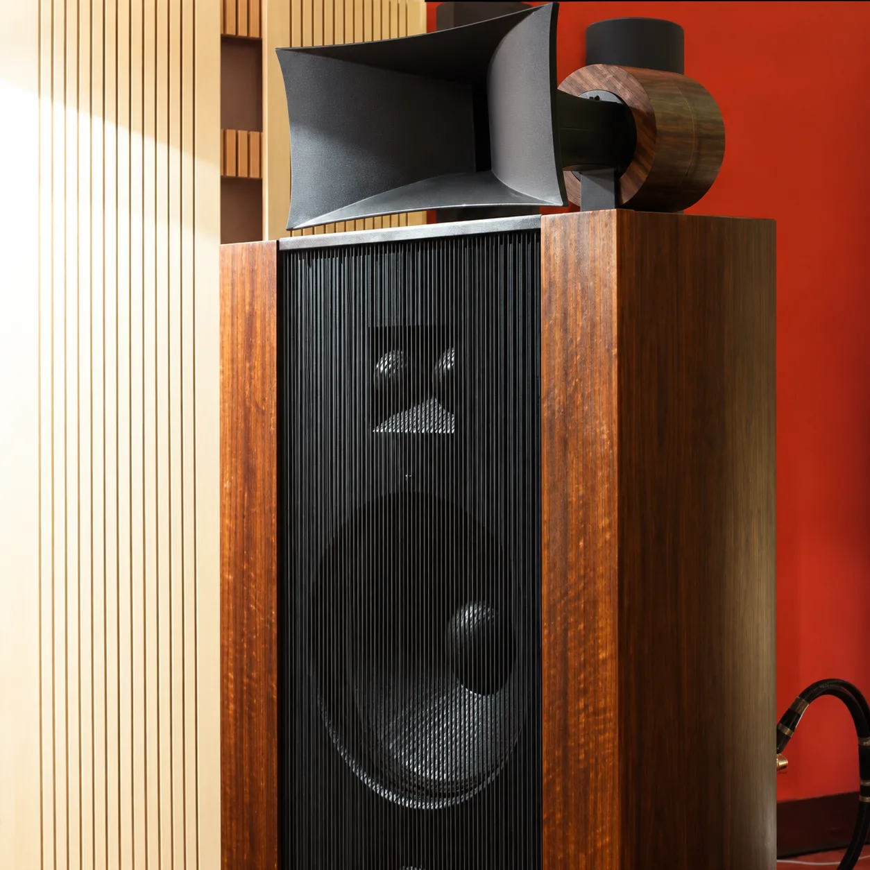 Destination Audio NiKA horn loudspeaker at Axpona.