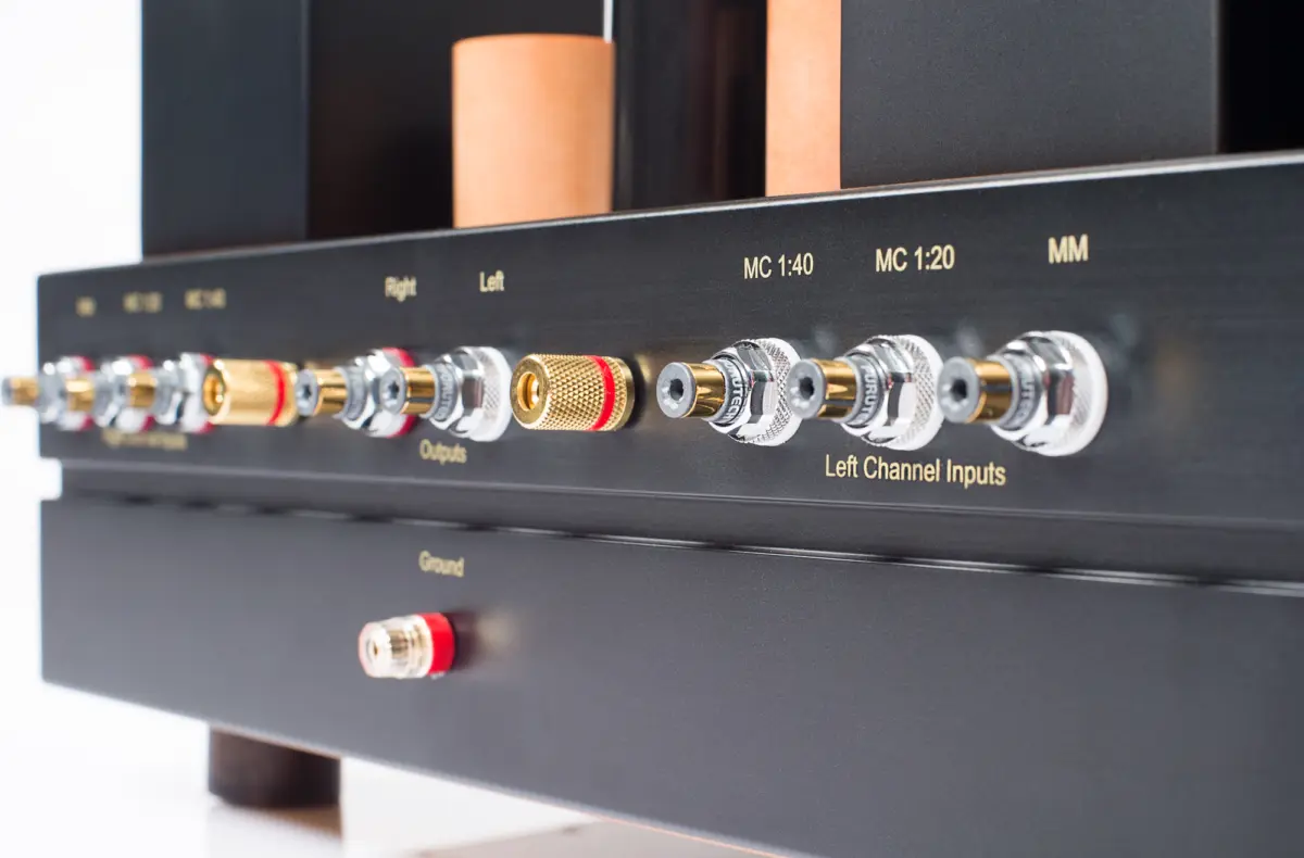 Close-up of the labelled MM and MC input and output jacks on the rear of the Destination Audio WE417A phono stage